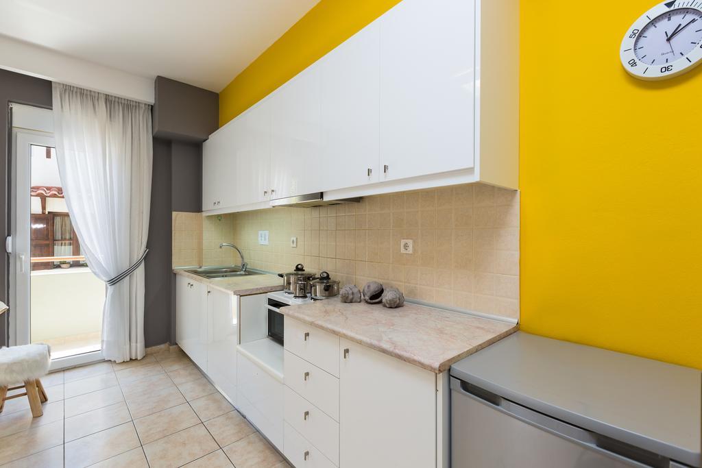 White Coral Apartment Rethymno  Bagian luar foto