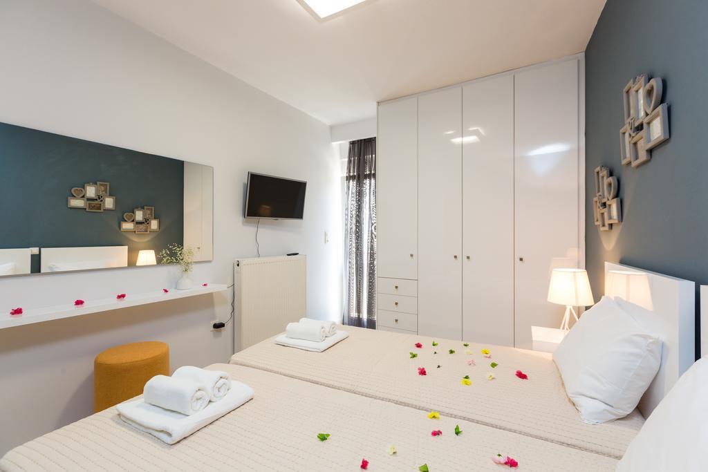 White Coral Apartment Rethymno  Bagian luar foto