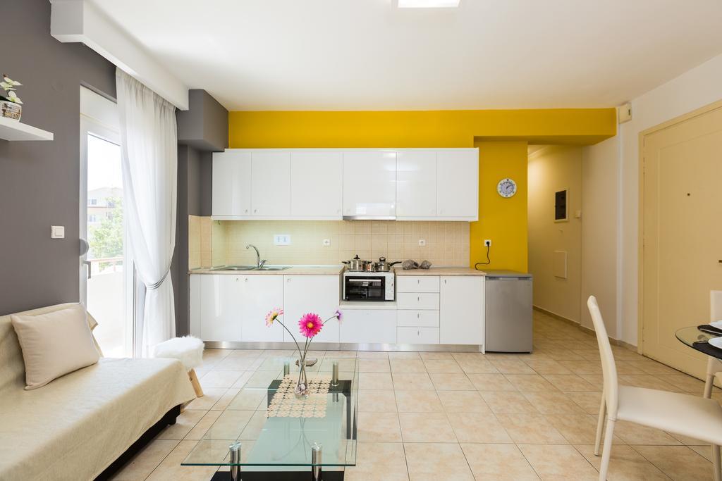 White Coral Apartment Rethymno  Bagian luar foto