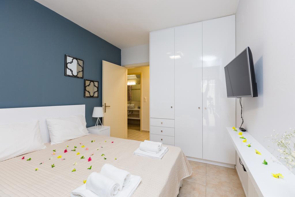 White Coral Apartment Rethymno  Bagian luar foto