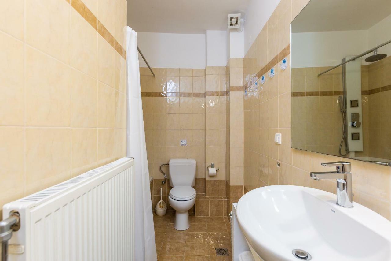 White Coral Apartment Rethymno  Bagian luar foto