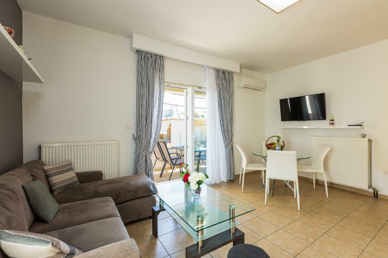 White Coral Apartment Rethymno  Bagian luar foto