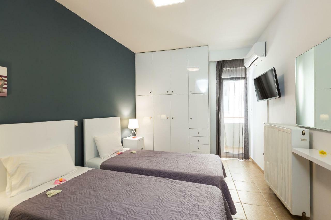 White Coral Apartment Rethymno  Bagian luar foto